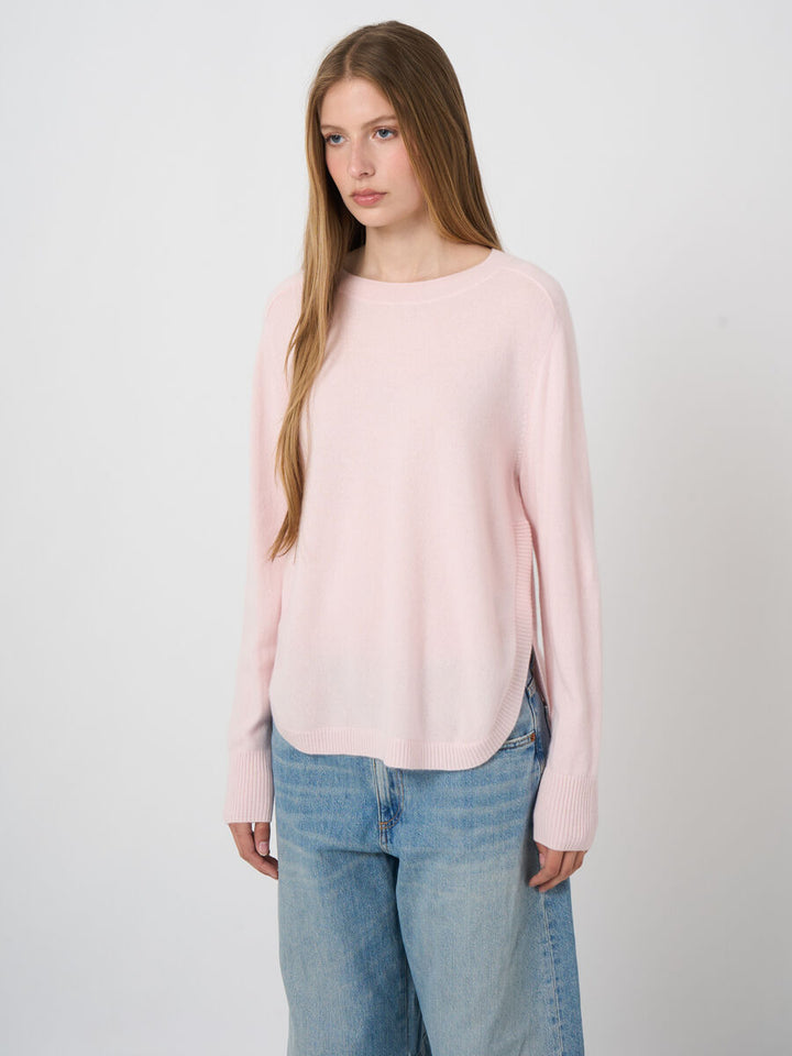 BOAT NECK CASHMERE SWEATER (FEATHER) - REPEAT