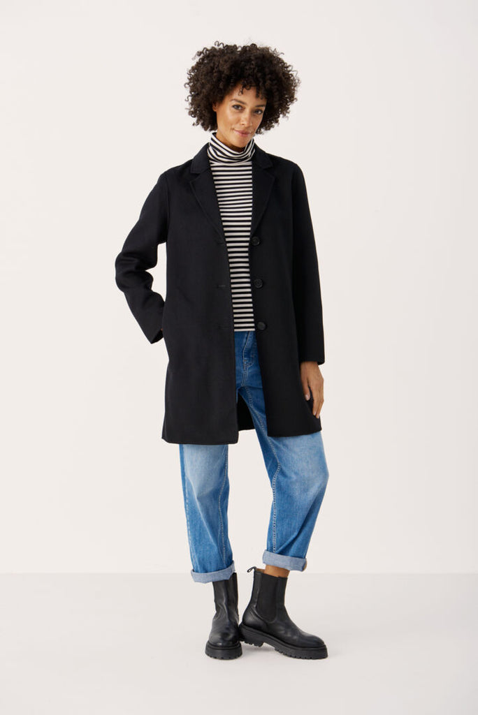 ROSALI COAT (BLACK) - PART TWO