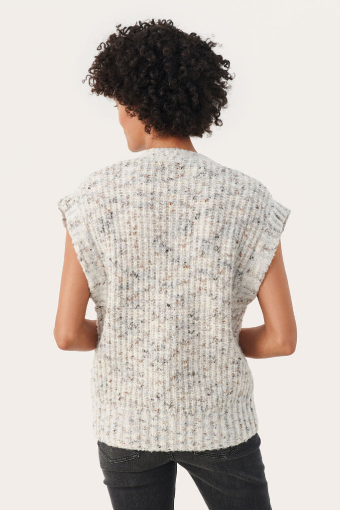 CERESIA KNIT VEST - PART TWO