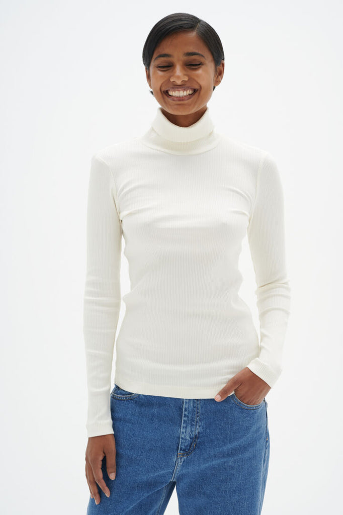 DAGNA TURTLENECK (WHISPER WHITE) - INWEAR