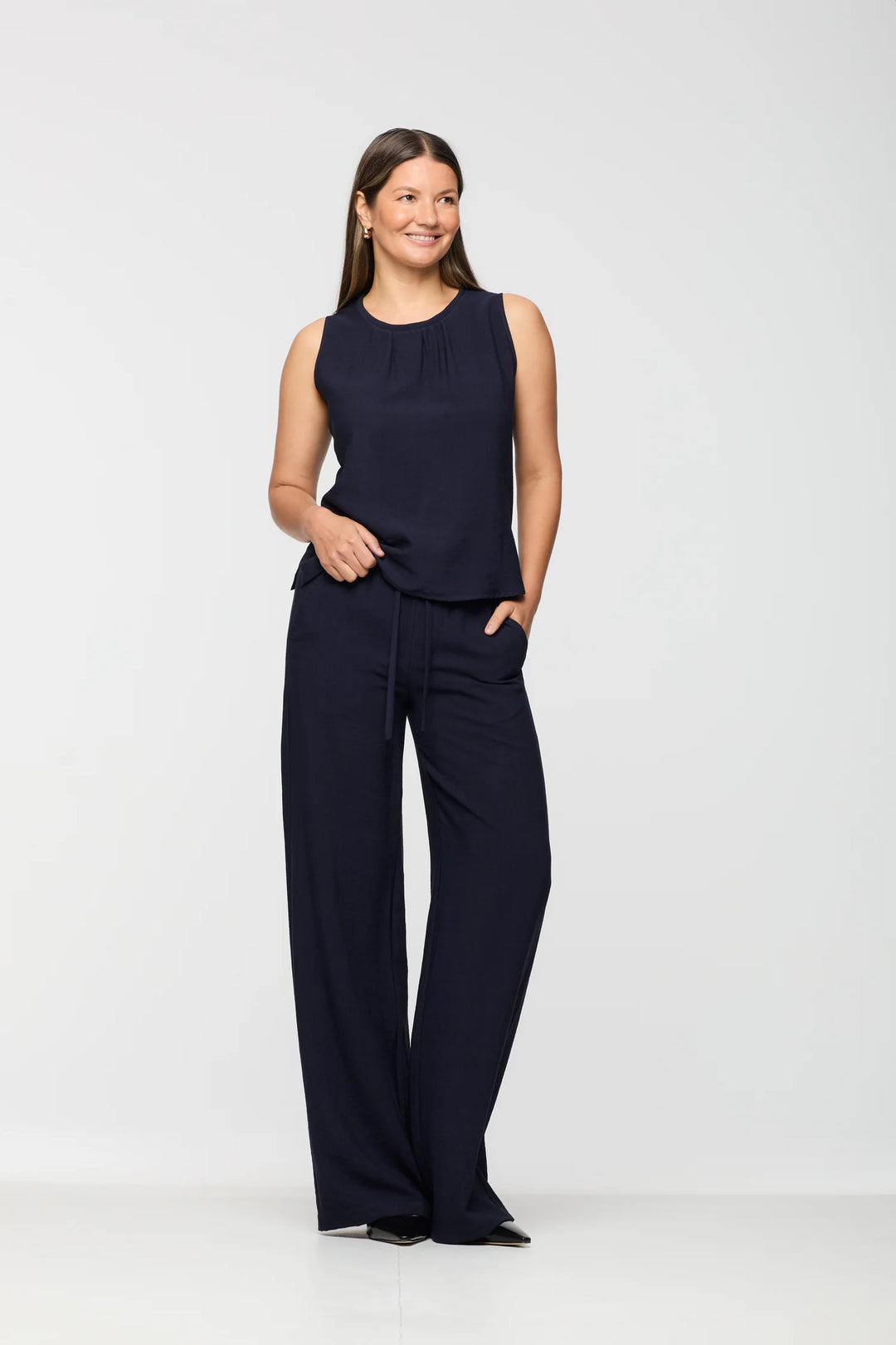 FUN TIE TOP (NAVY) - BRENDA BEDDOME