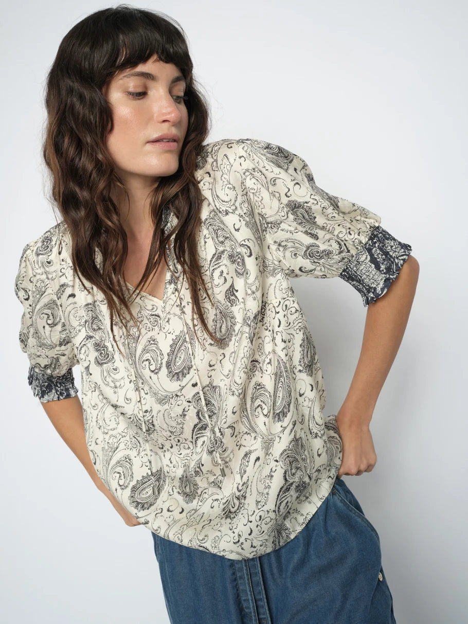 HAMALI WINDING BLOUSE (ECRU) - MOS MOSH