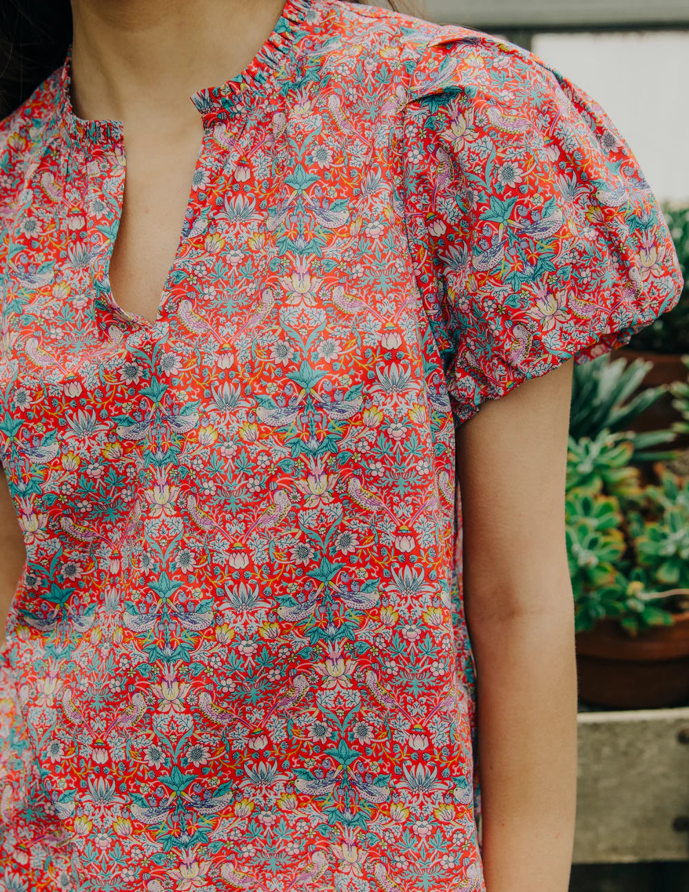 LIA TOP (STRAWBERRY) - LOVE THE LABEL