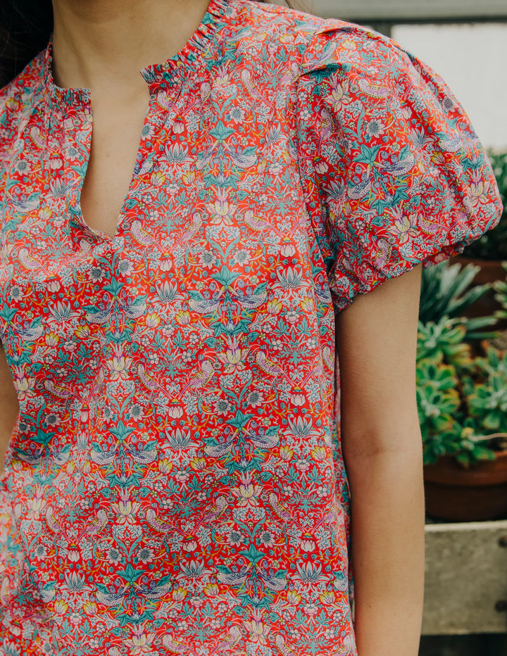 LIA TOP (STRAWBERRY) - LOVE THE LABEL