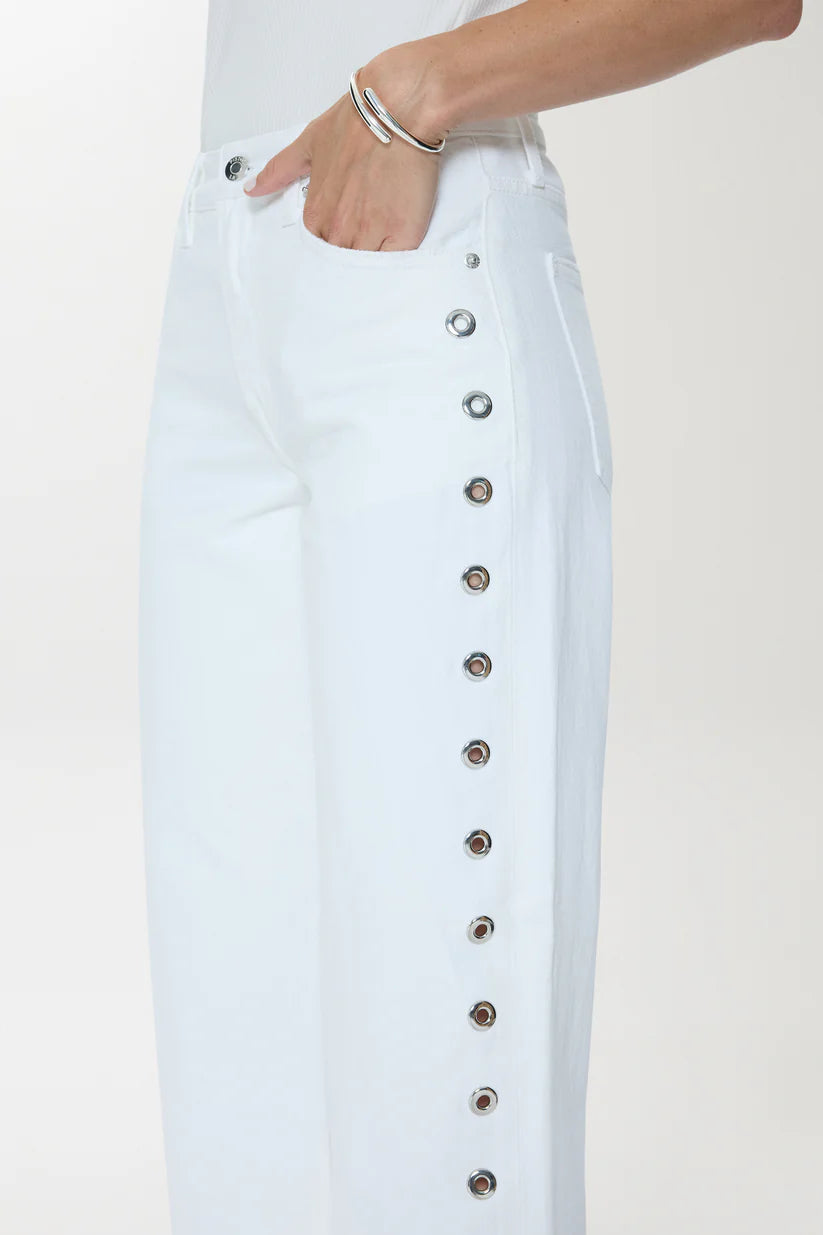 LEXI BOWED LEG W/ GROMMETS (VIVID WHITE) - PISTOLA