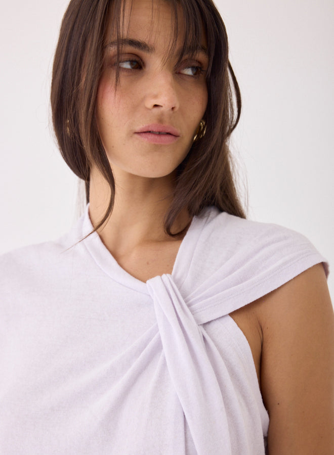 COTTON LINEN TWIST FRONT SLEEVELESS TOP (BLANC) - MAJESTIC FILATURES