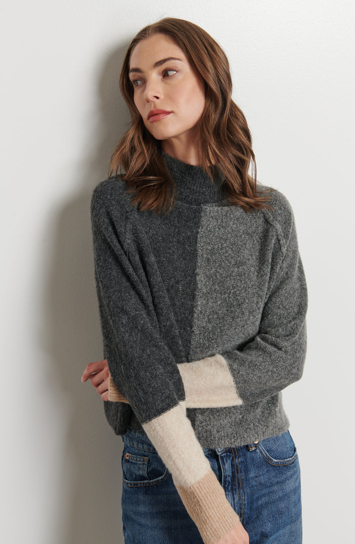 PIPPA SPLIT SWEATER - LINE