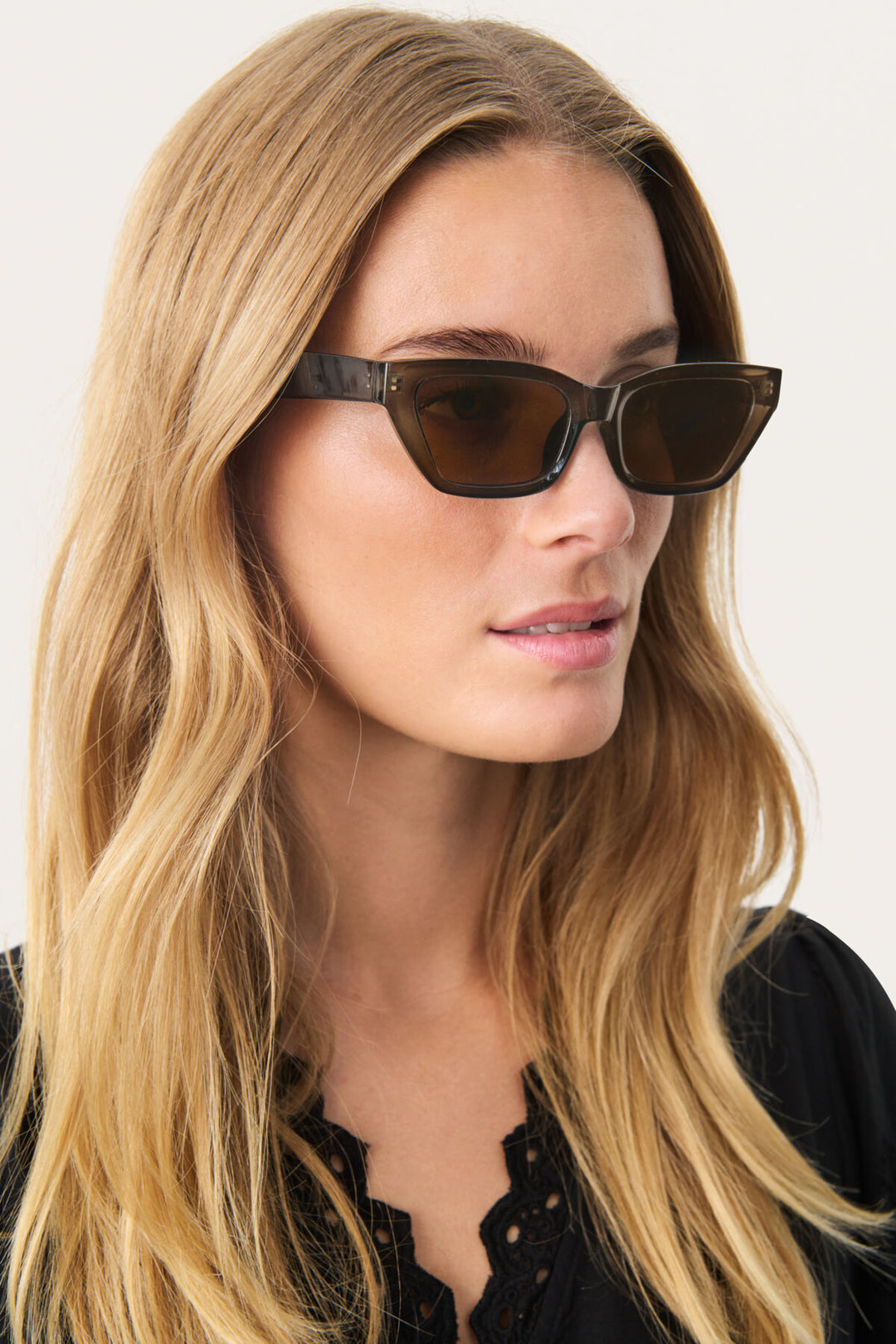 REBBIE SUNGLASSES (CANTEEN) - PART TWO