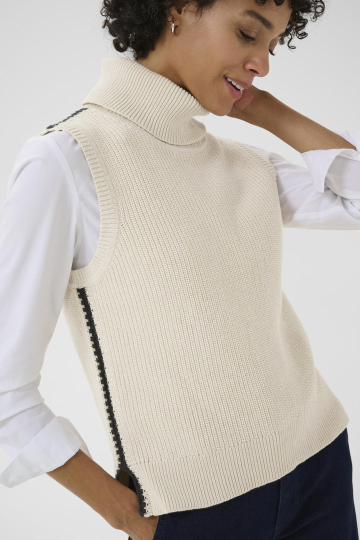 SELLA PULLOVER VEST - PART TWO