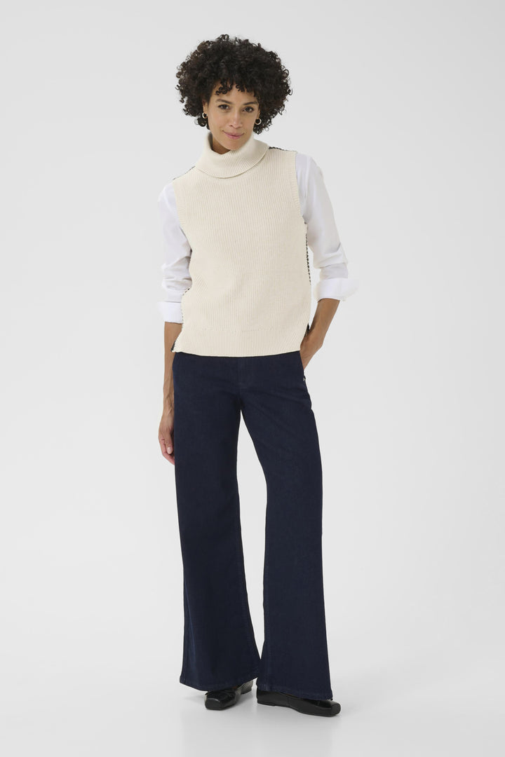 SELLA PULLOVER VEST - PART TWO