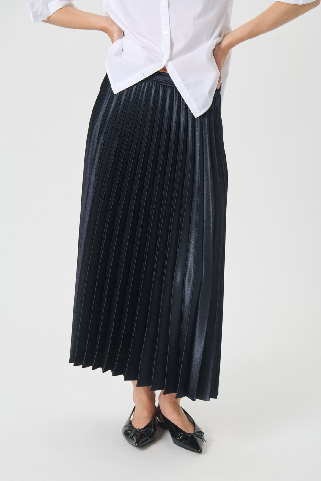 VIOLETTA SKIRT (DARK NAVY) - PART TWO