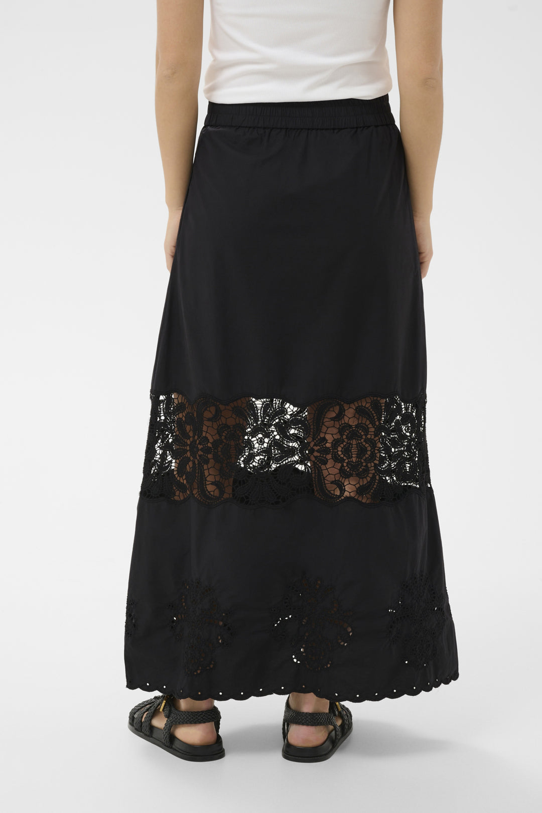 ANCIA SCALLOP SKIRT (BLACK) - PART TWO