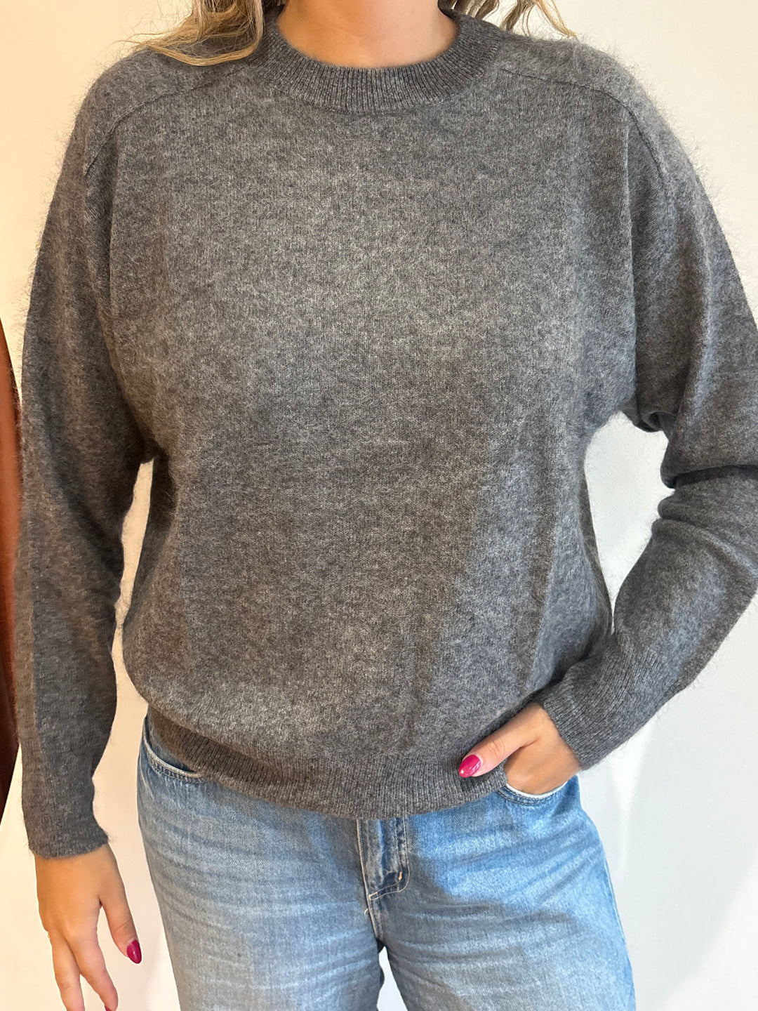 RELAXED FIT SADDLE CREW W/ BACK YOKE (PEWTER) - AUTUMN CASHMERE