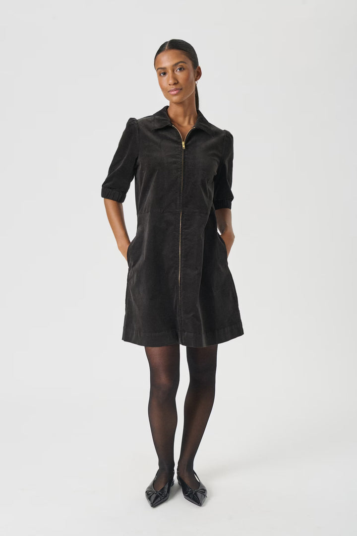 EYVORA VELVET DRESS - PART TWO