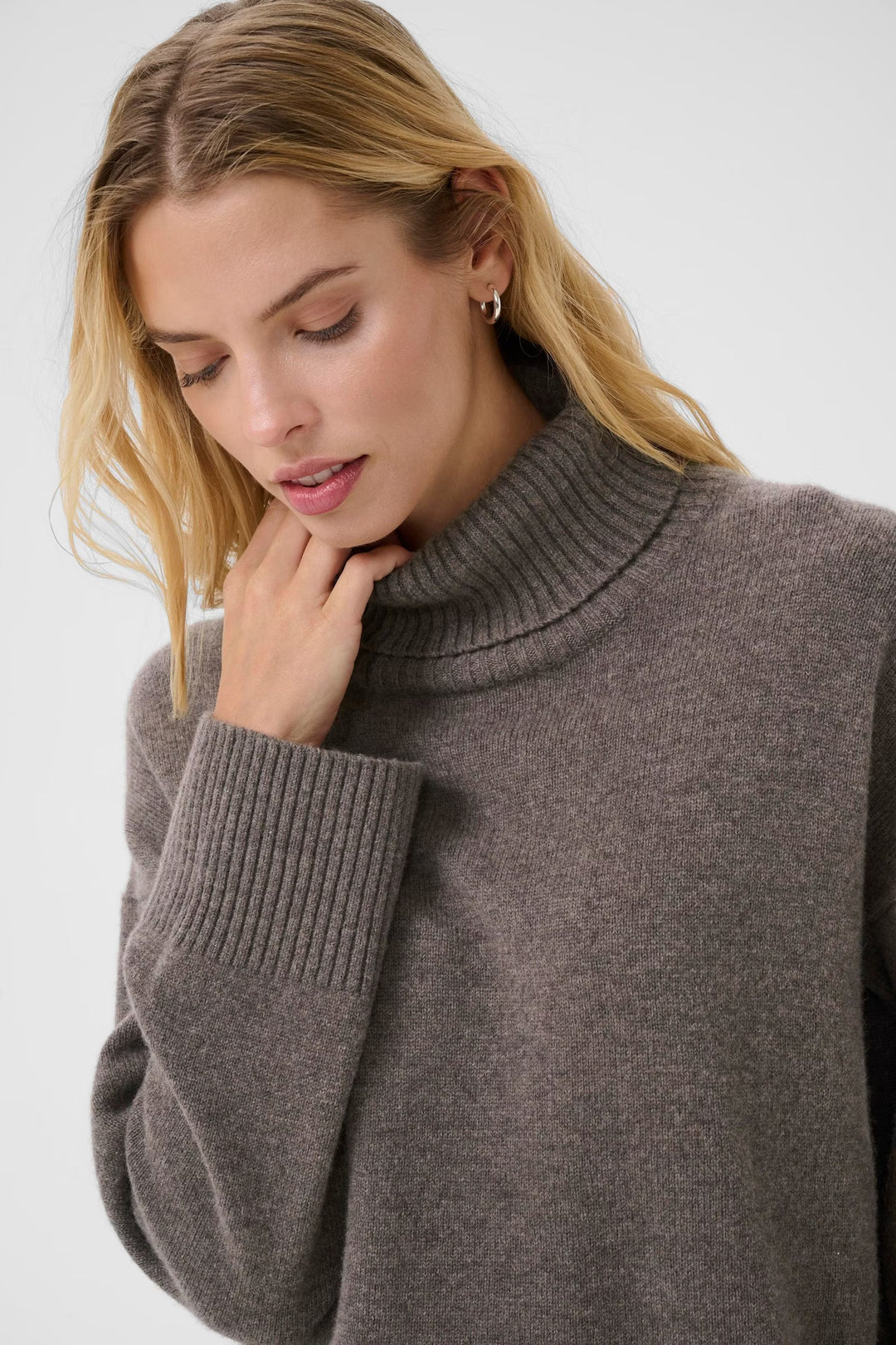 CORINA WOOL TURTLENECK (FALCON MELANGE) - PART TWO