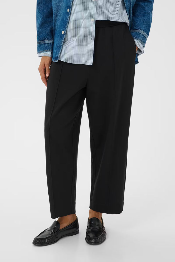 COLISA BARREL PANTS (BLACK) - PART TWO