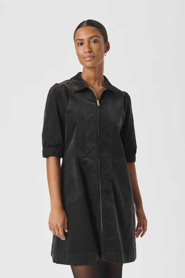 EYVORA VELVET DRESS - PART TWO
