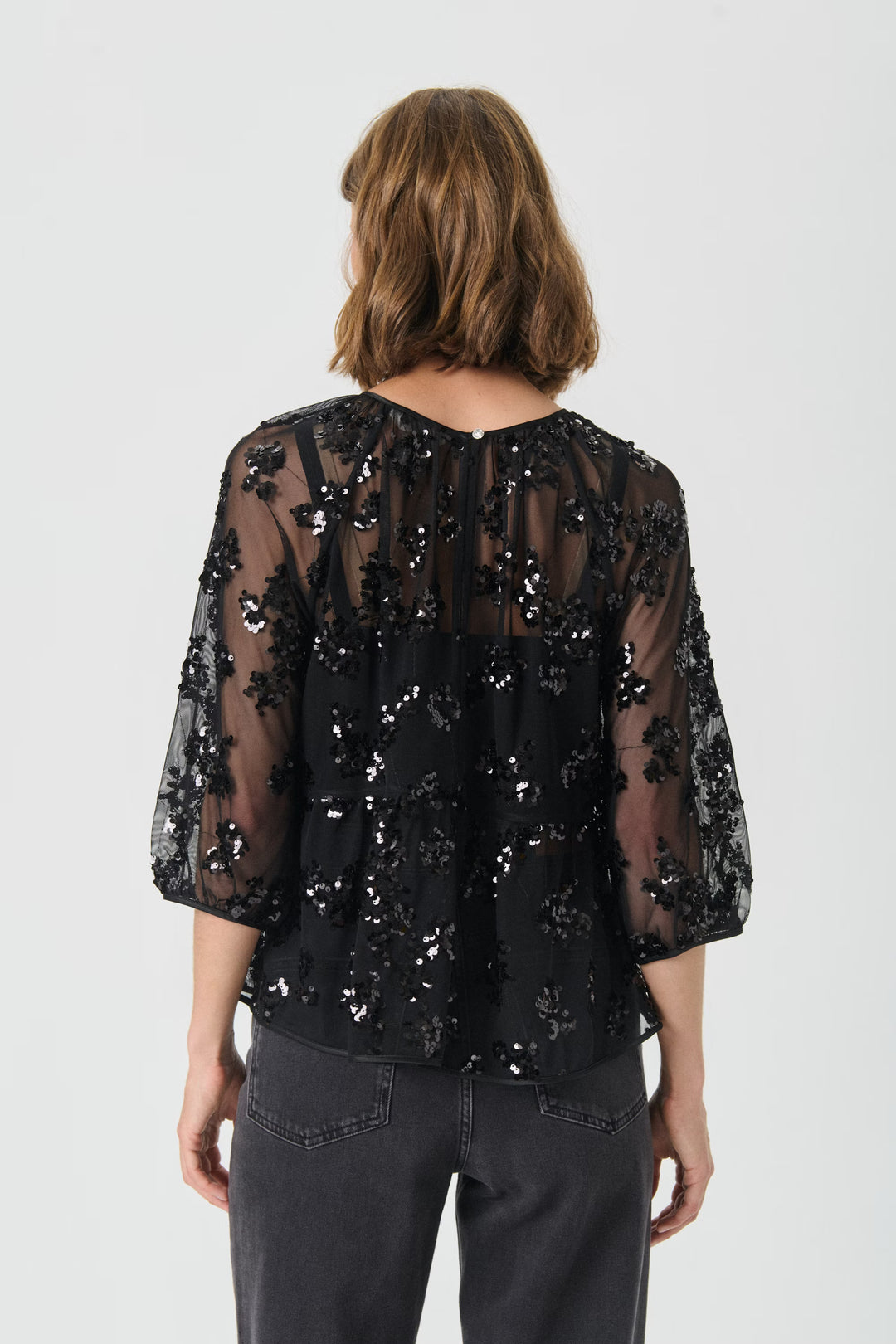 VIVAN FLOWER SEQUIN BLOUSE - PART TWO
