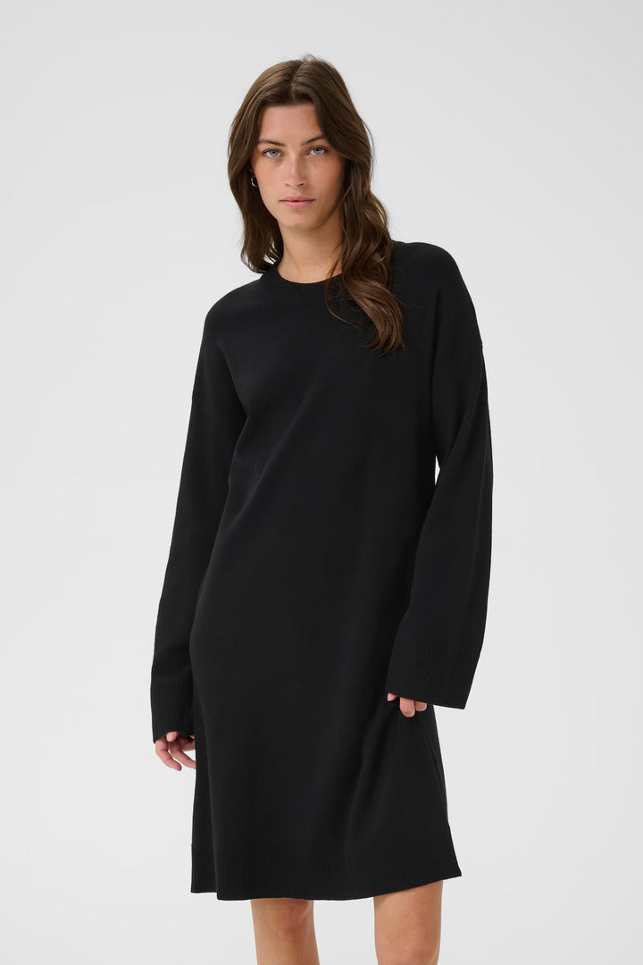 SANGA KNIT DRESS - PART TWO