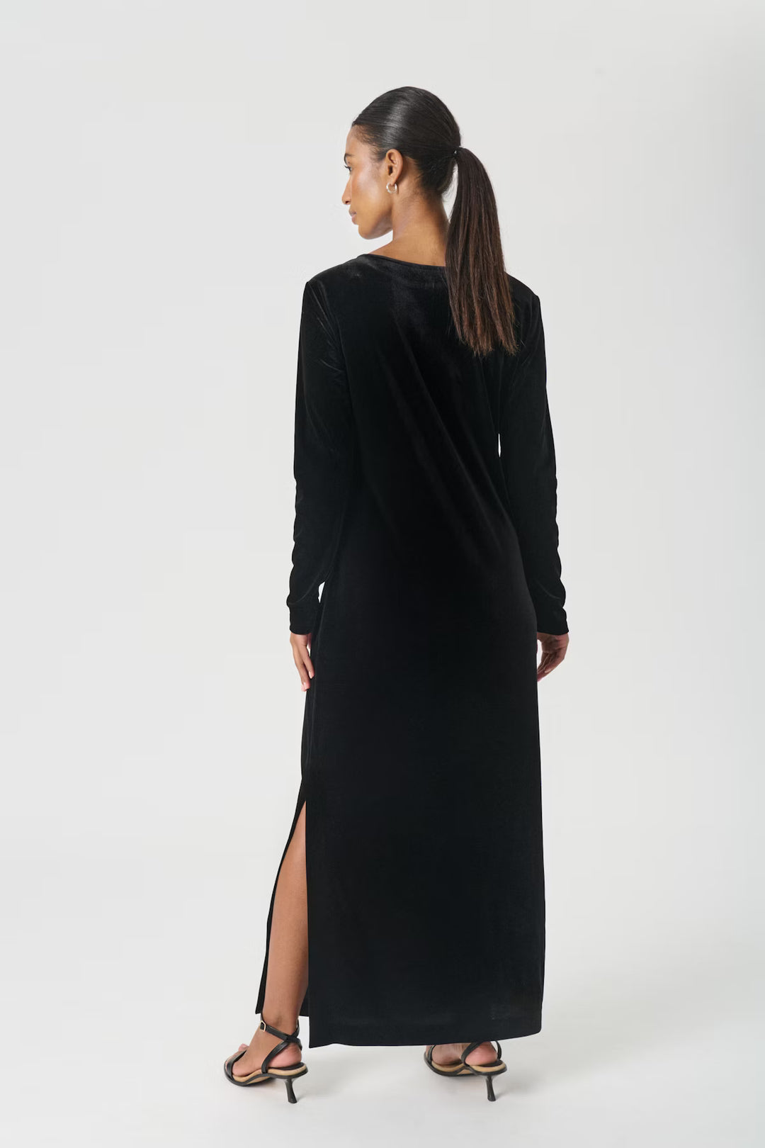 DIDA VELVET DRESS - PART TWO