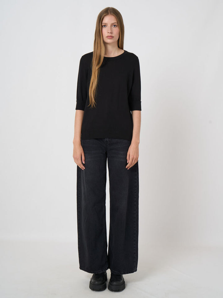 COTTON BLEND FINE KNIT SHORT SLEEVE SWEATER (BLACK) - REPEAT