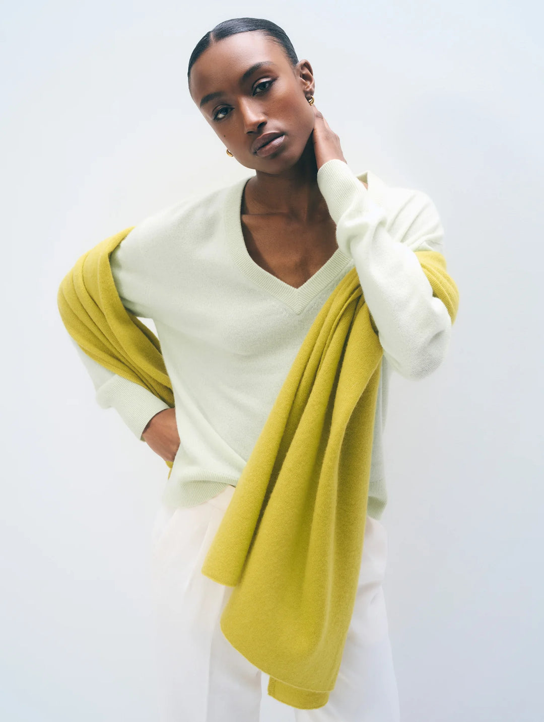 CASHMERE TRAVEL WRAP (CITRONELLE) - WHITE + WARREN