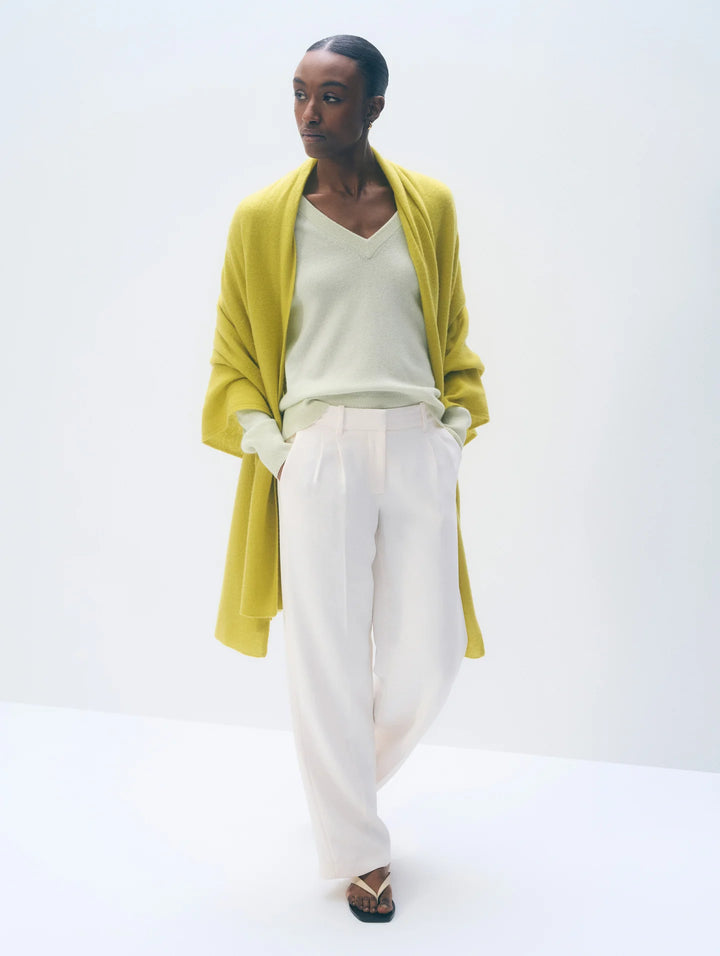 CASHMERE TRAVEL WRAP (CITRONELLE) - WHITE + WARREN