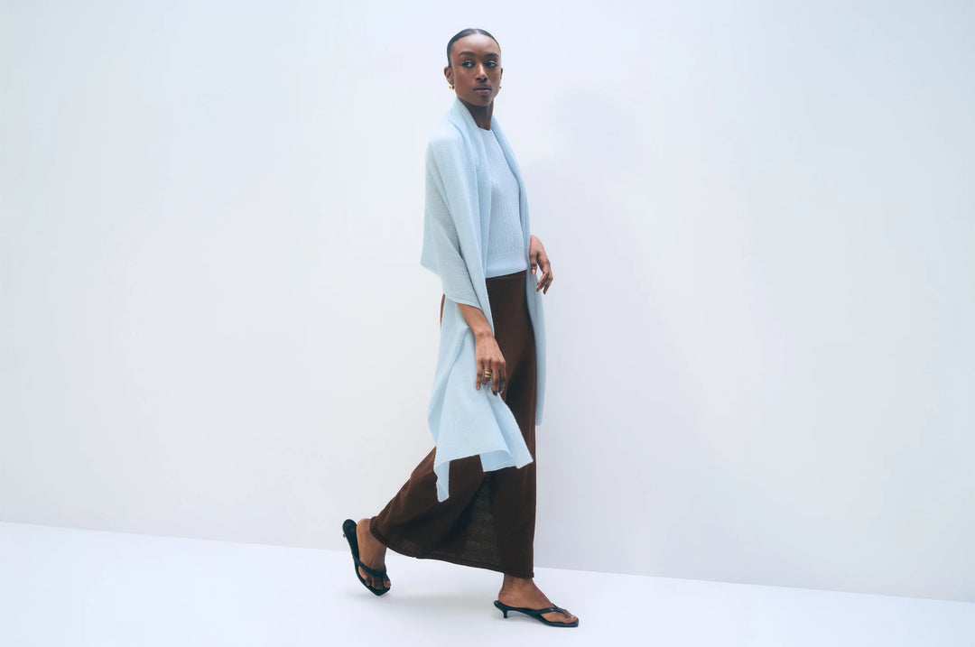 CASHMERE TRAVEL WRAP (PASTEL BLUE) - WHITE + WARREN
