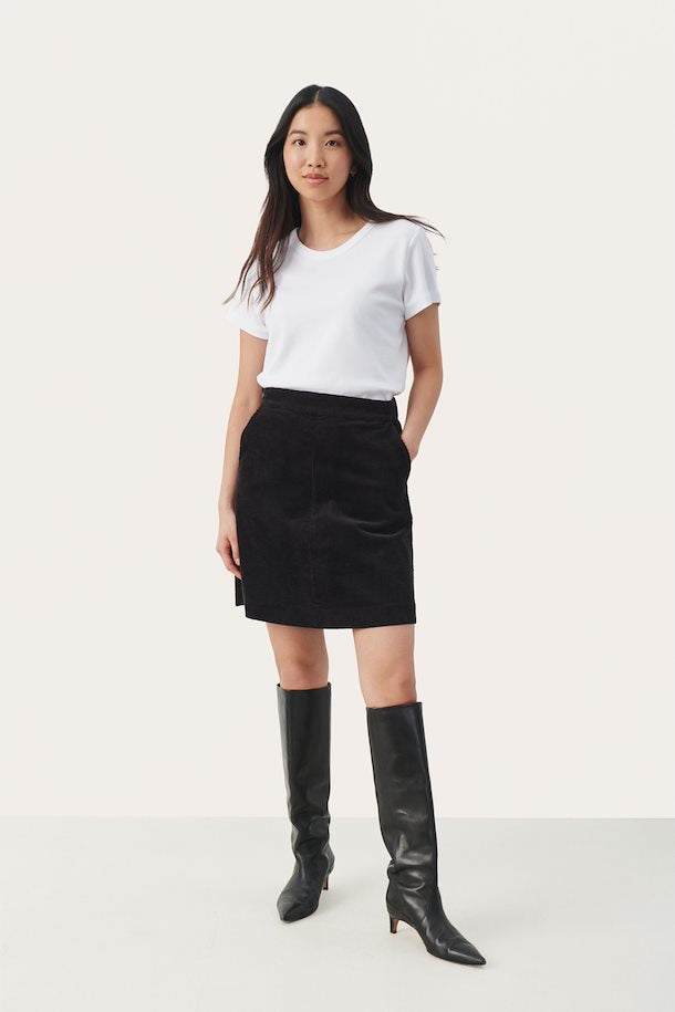 LINGS CORDUROY SKIRT - PART TWO