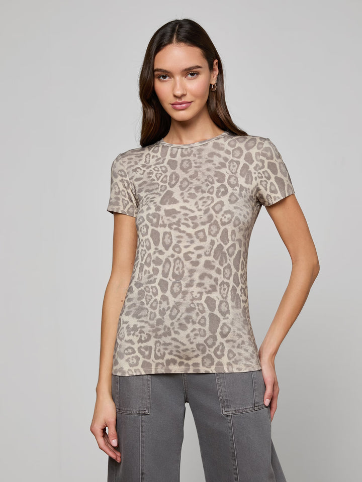 RESSI SHORT SLEEVE CREW (GREY MULTI PATCH LEOPARD) - L'AGENCE