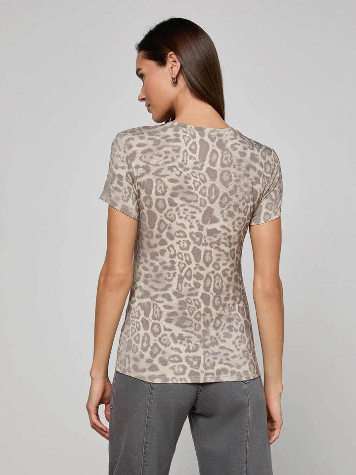 RESSI SHORT SLEEVE CREW (GREY MULTI PATCH LEOPARD) - L'AGENCE