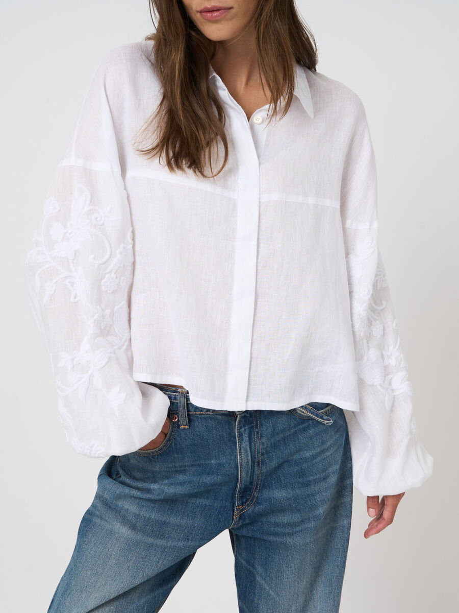 LINEN WOVEN BLOUSE W/ EMBROIDERED SLEEVES - REPEAT
