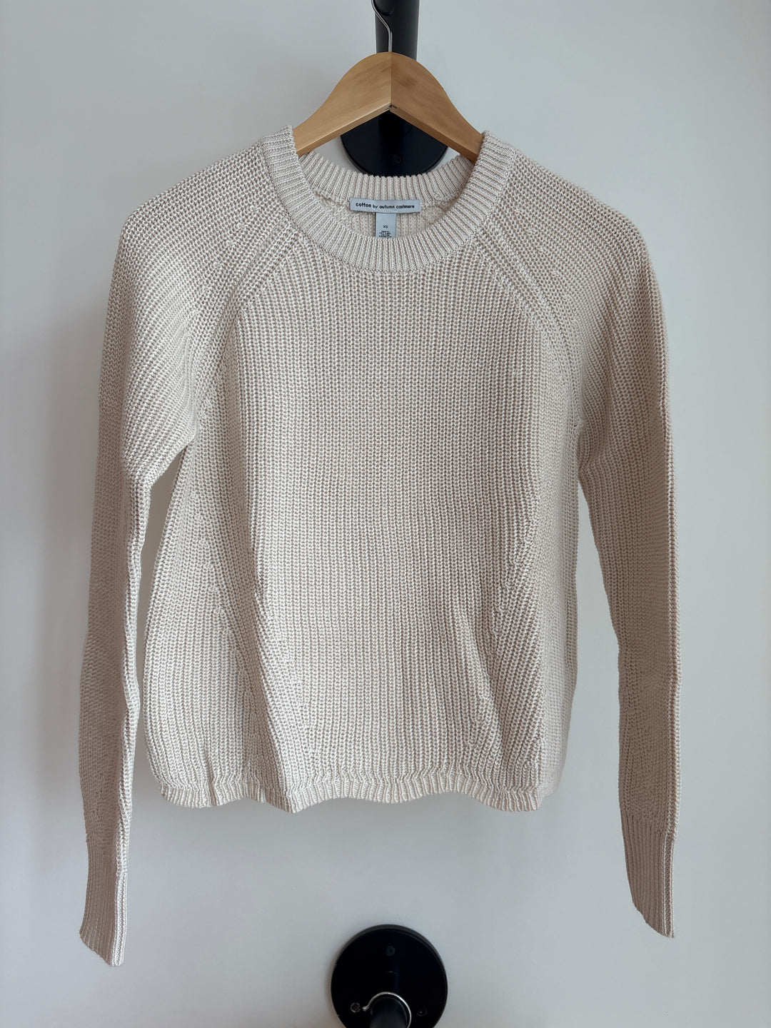 SOLID SCALLOP SHAKER (ECRU) - AUTUMN CASHMERE