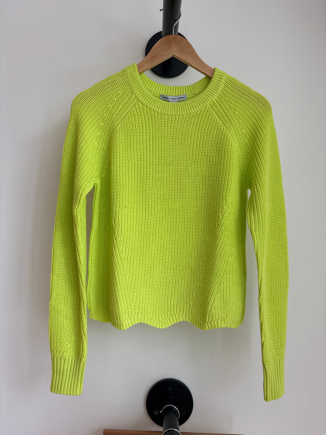 SOLID SCALLOP SHAKER (ELECTRIC) - AUTUMN CASHMERE