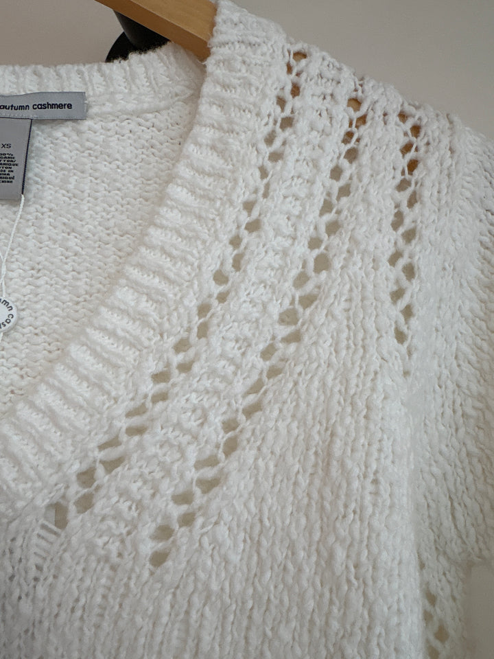 CHUNKY V-NECK SWEATER WITH POINTELLE DETAIL - AUTUMN CASHMERE