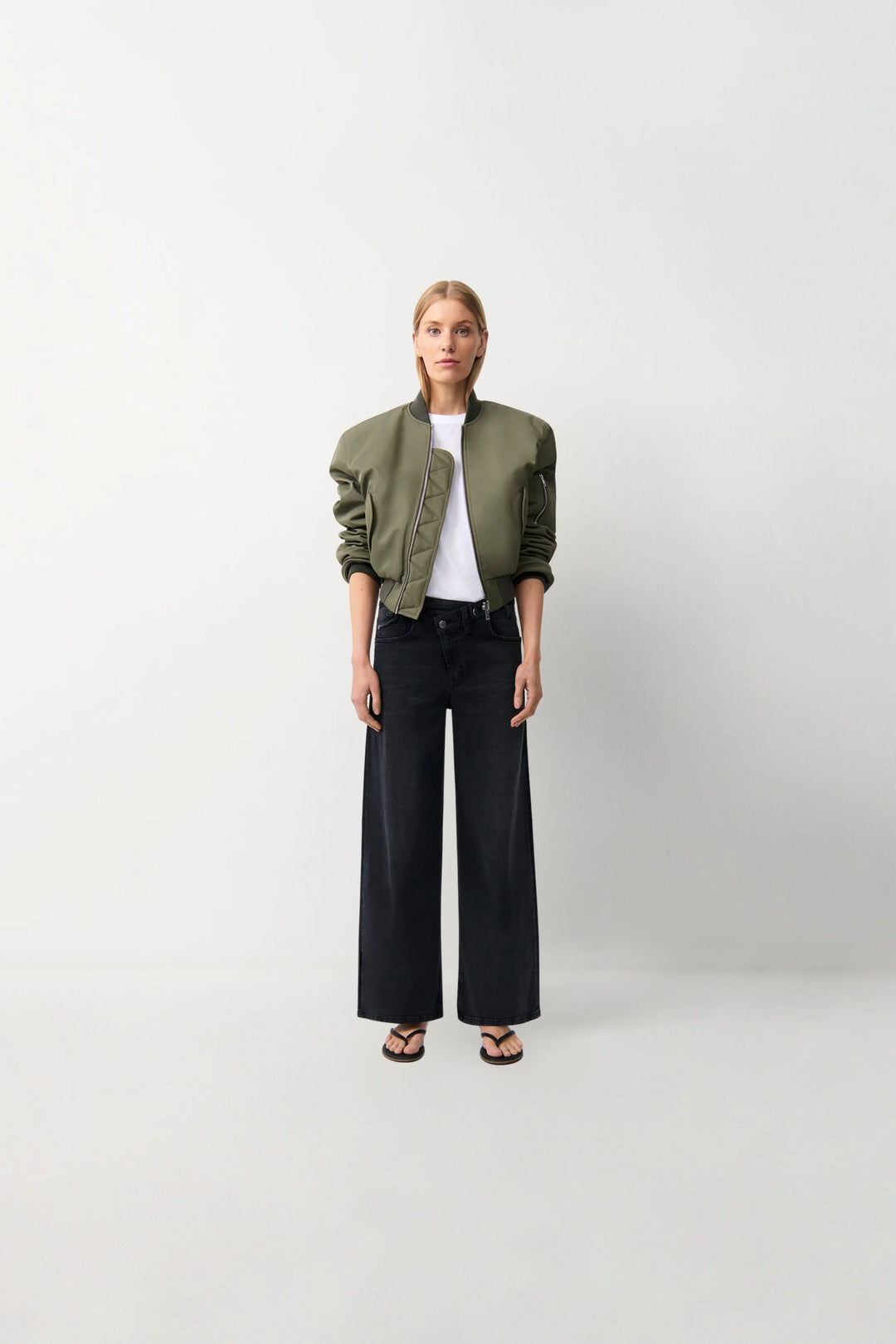 BAGGY ASYMMETRICAL JEAN (URBAN JET WASH) - CAMBIO