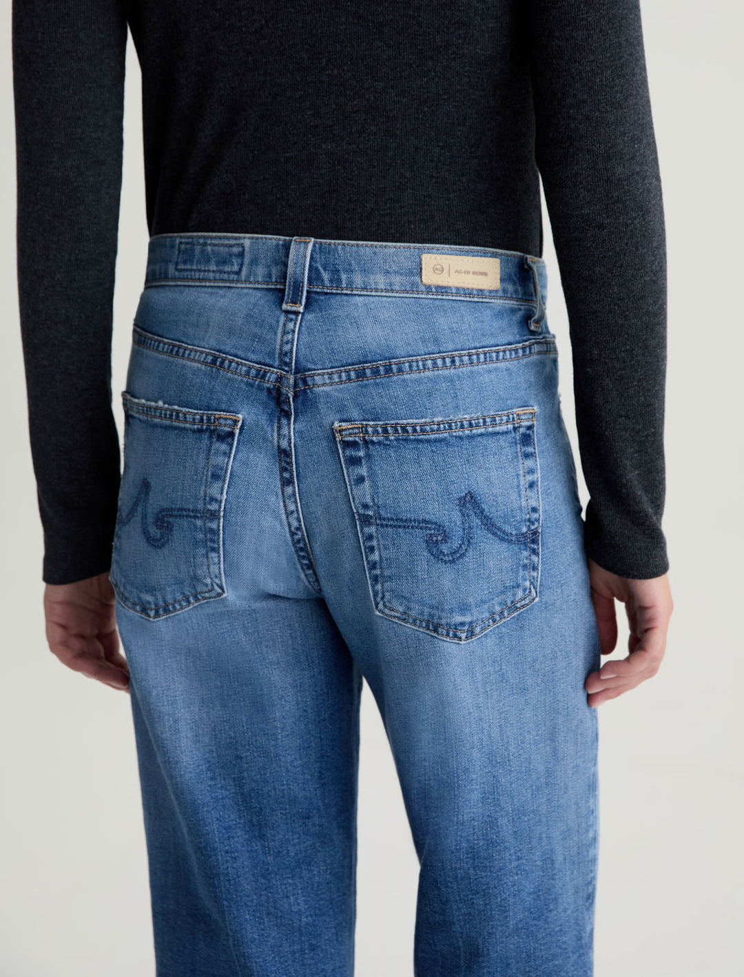 BRINLEY CROP (17 YEARS MYSTERY) - A.G. DENIM