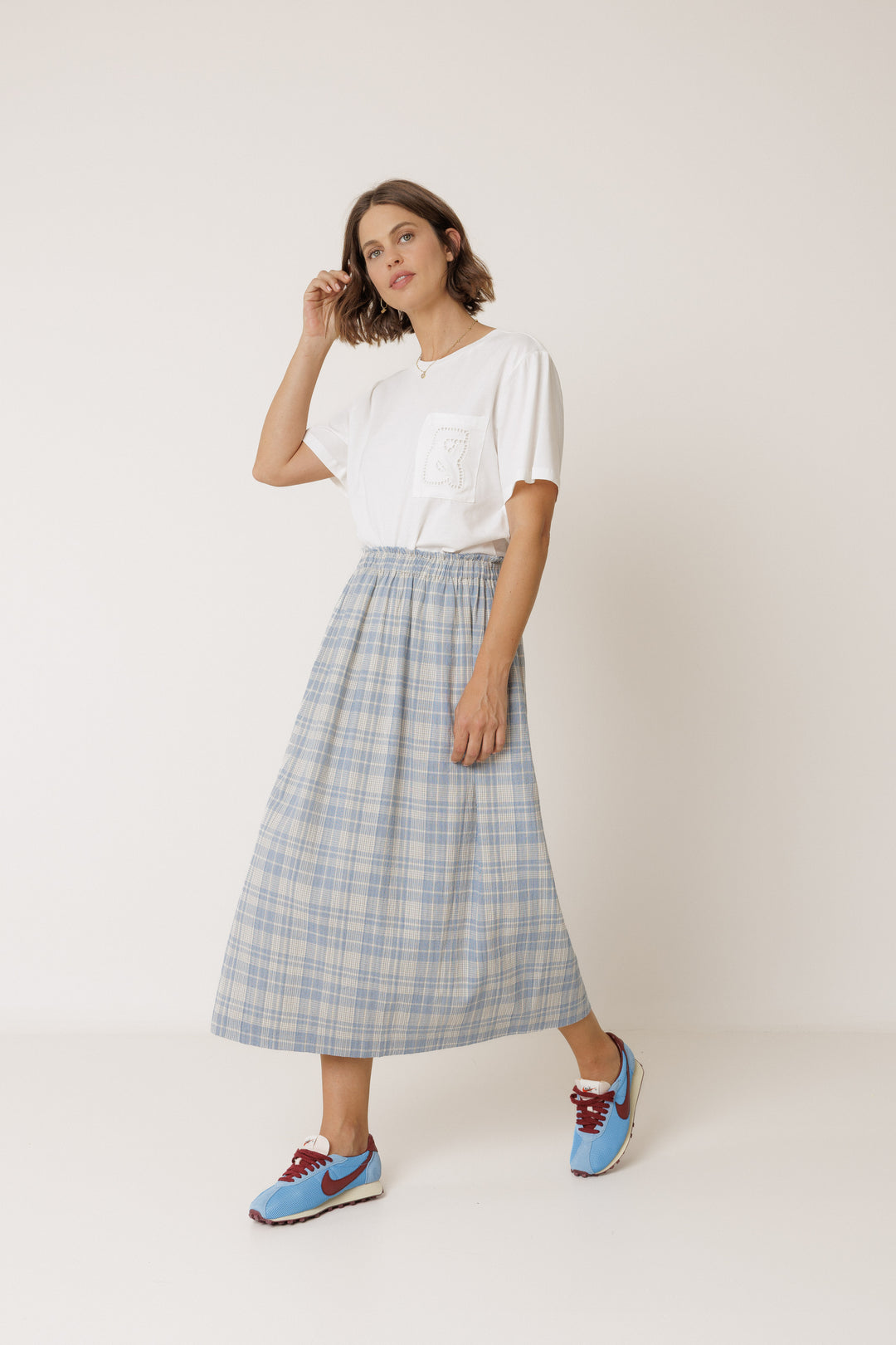 GINGHAM SMOCKED WAIST MIDI SKIRT (AZUL BRITANICO) - INDI&COLD
