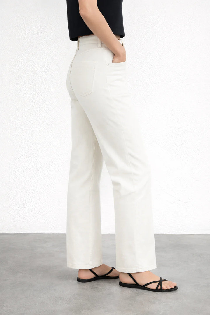 ALABAMA RELAXED FIT UTILITY JEAN (ECRU) - FIDELITY