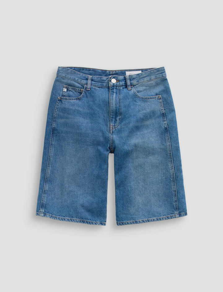 THALIA BERMUDA SHORT (GALAXY) - A.G. DENIM