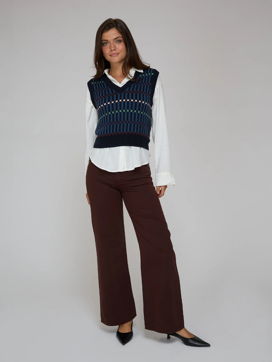 JACQUARD V-NECK VEST (NAVY BLUE COMBO) - AUTUMN CASHMERE