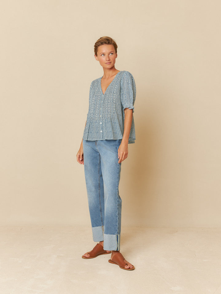 ELASTIC SHORT SLEEVE SHIRT - INDI&COLD