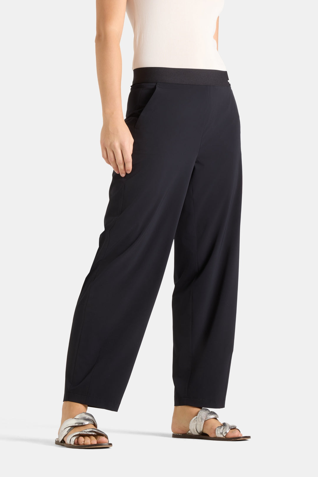 ELENA PULL ON (BLACK) - CAMBIO