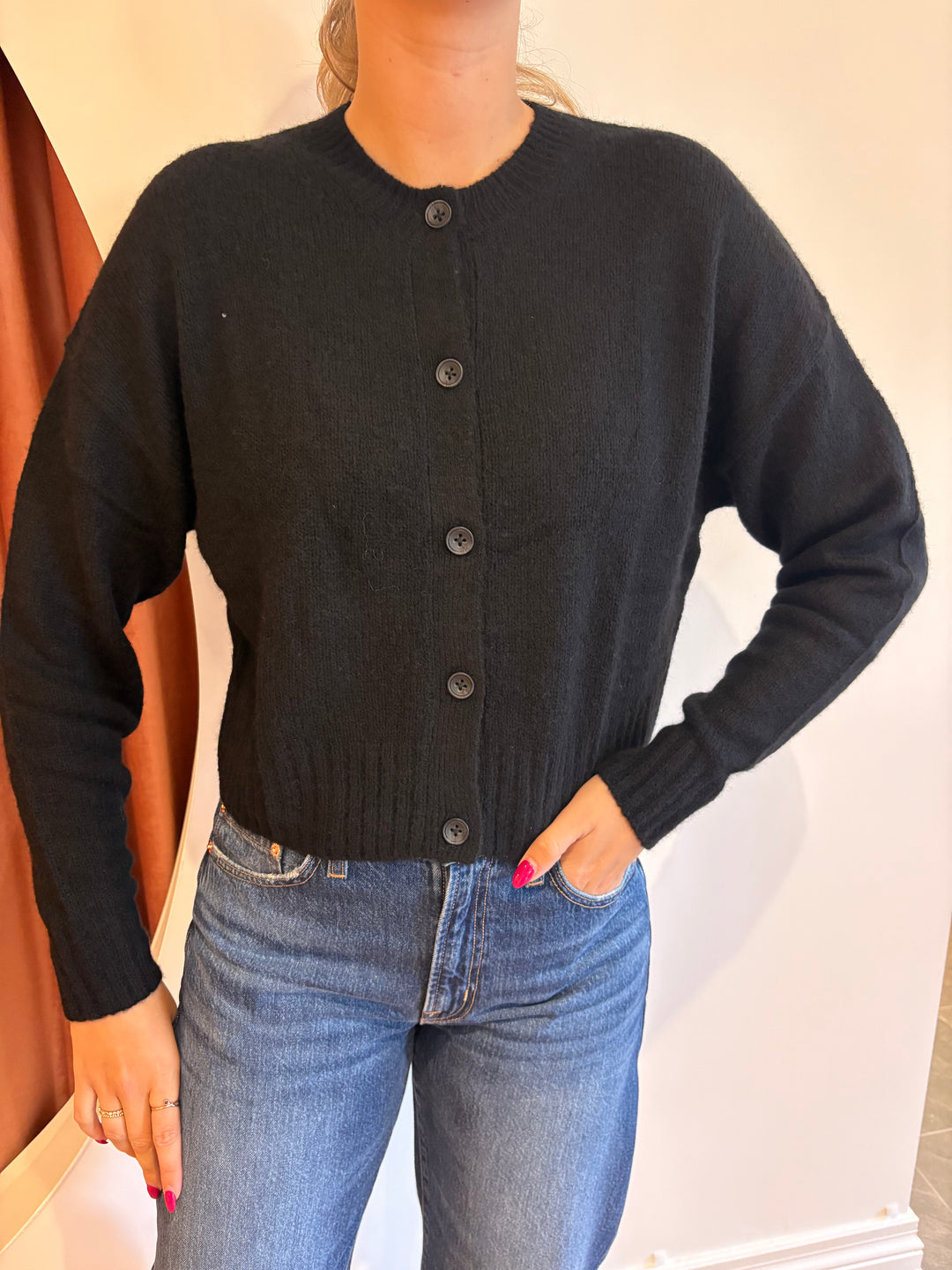 BOXY BUTTON UP CARDIGAN (BLACK) - AUTUMN CASHMERE