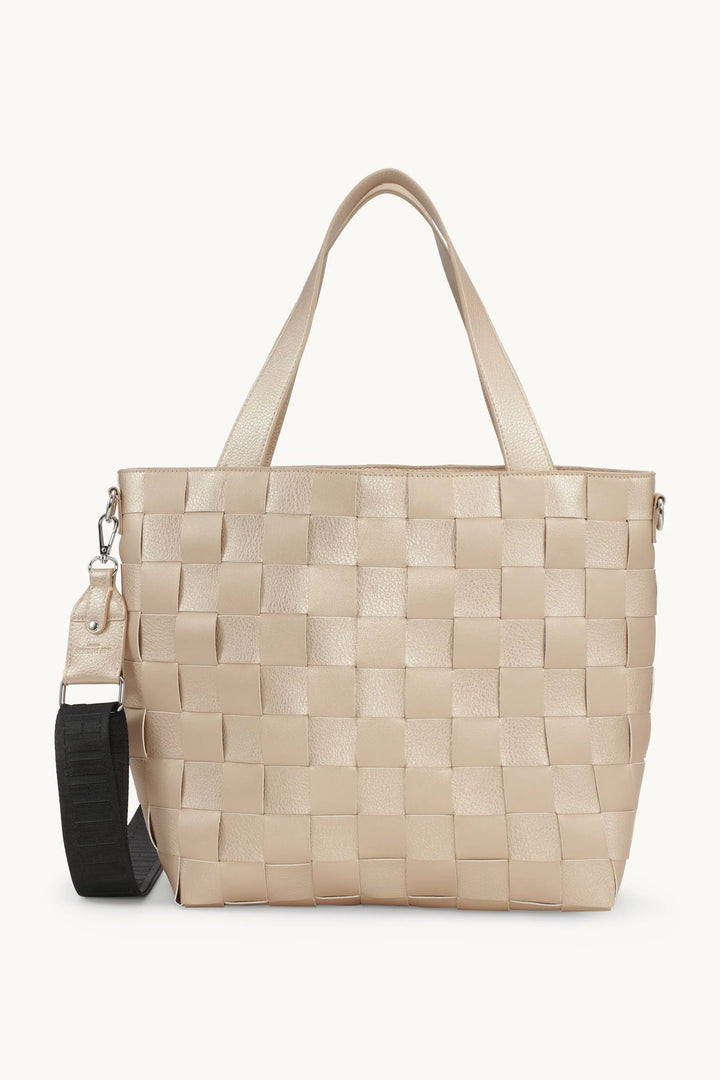 BIG BRAIDED CROSSBODY SHOPPER (PLATIN) - ILSE JACOBSEN