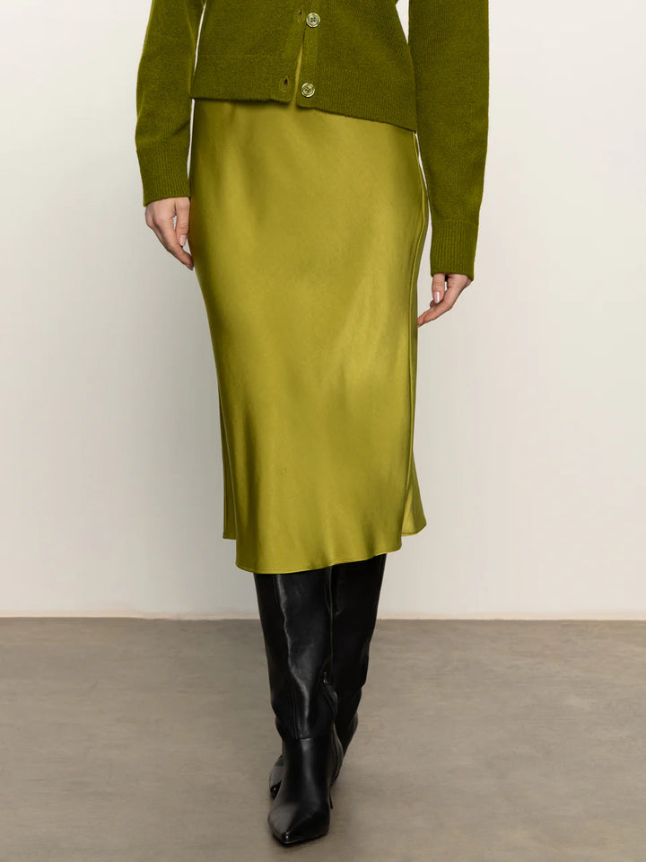 EVERYDAY MIDI SKIRT (MARTINI OLIVE)- SANCTUARY