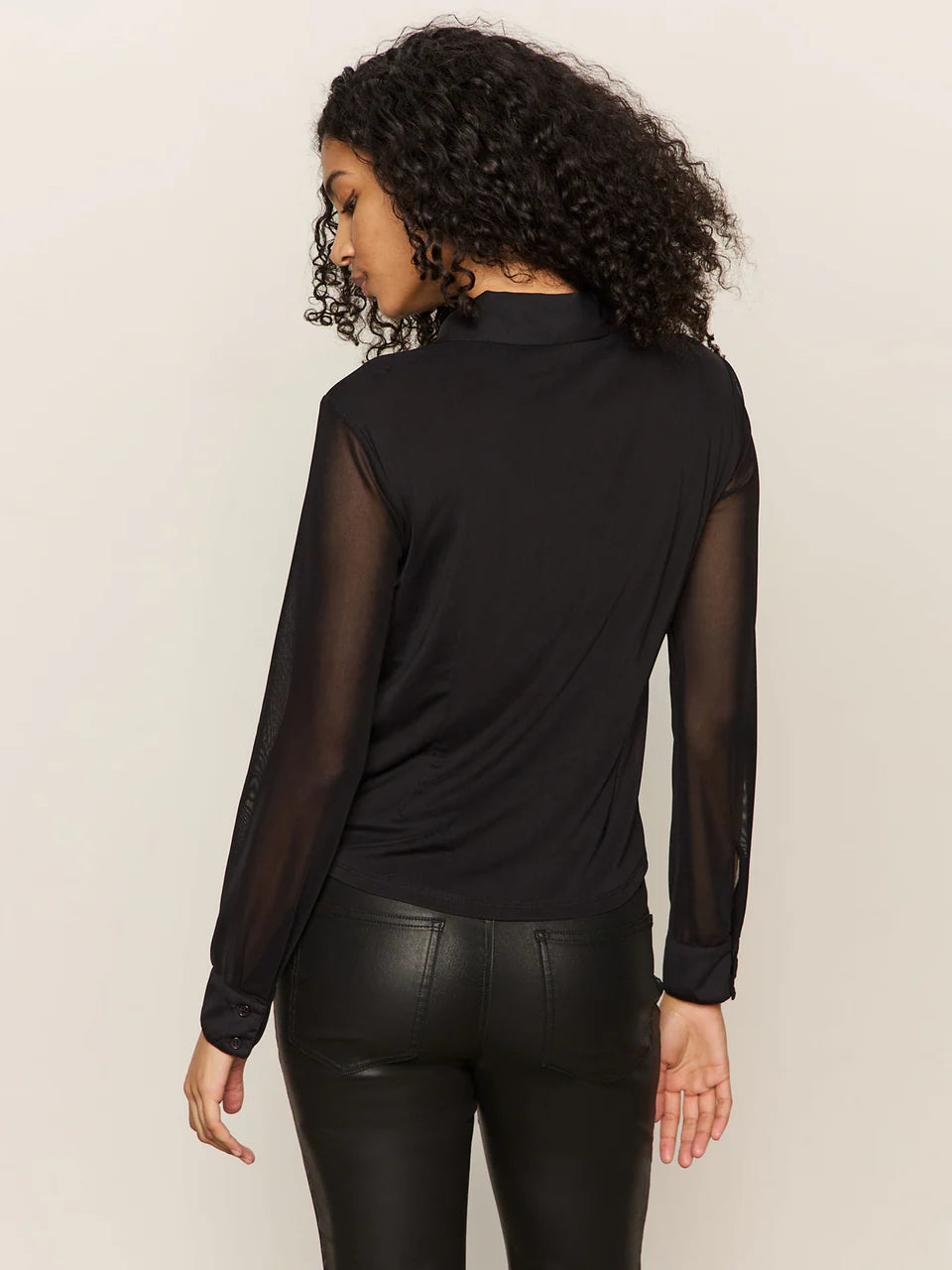 FITTED MESH BUTTON DOWN TOP (BLACK) - SANCTUARY