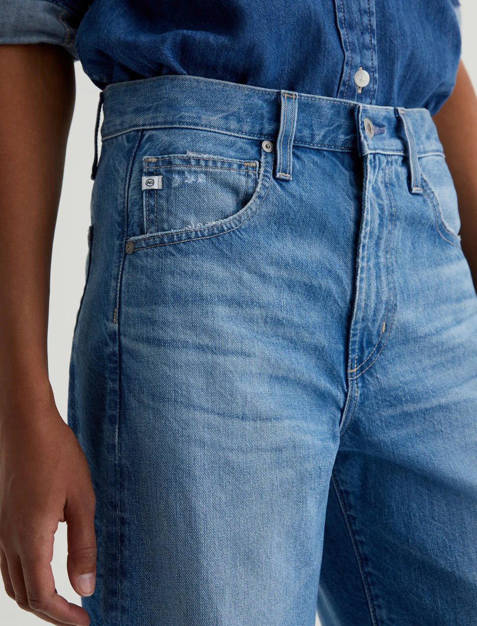 HATTIE (FLASHBACK) - A.G DENIM