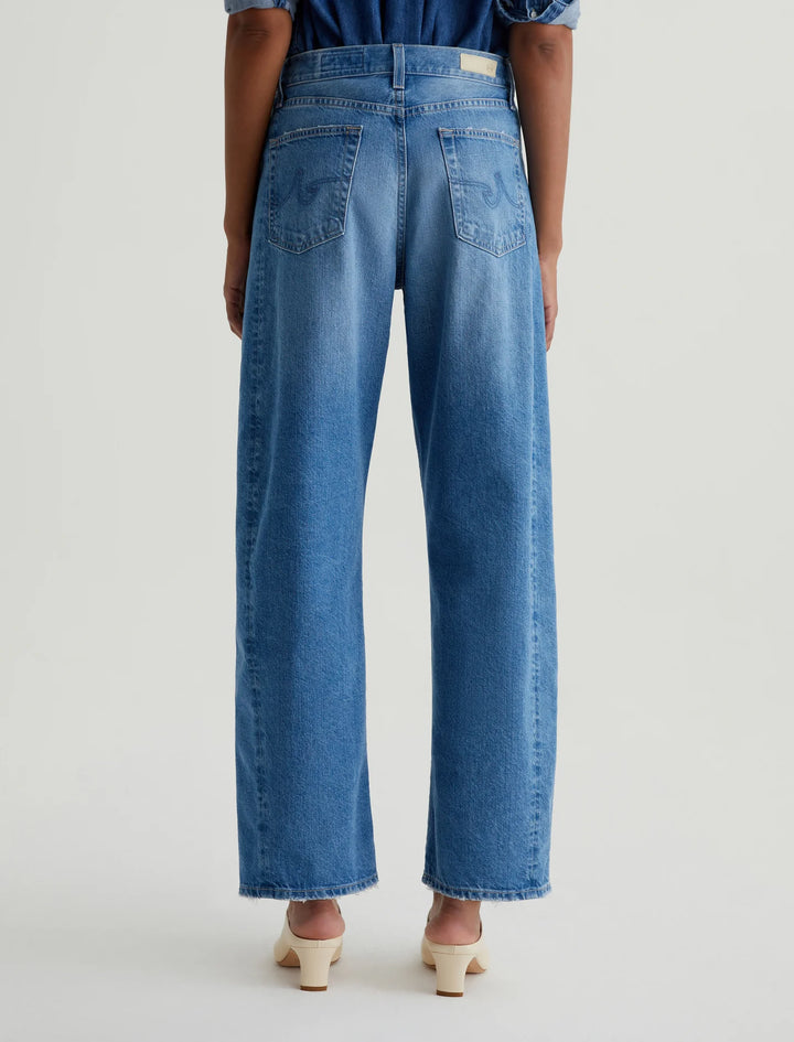 HATTIE (FLASHBACK) - A.G DENIM