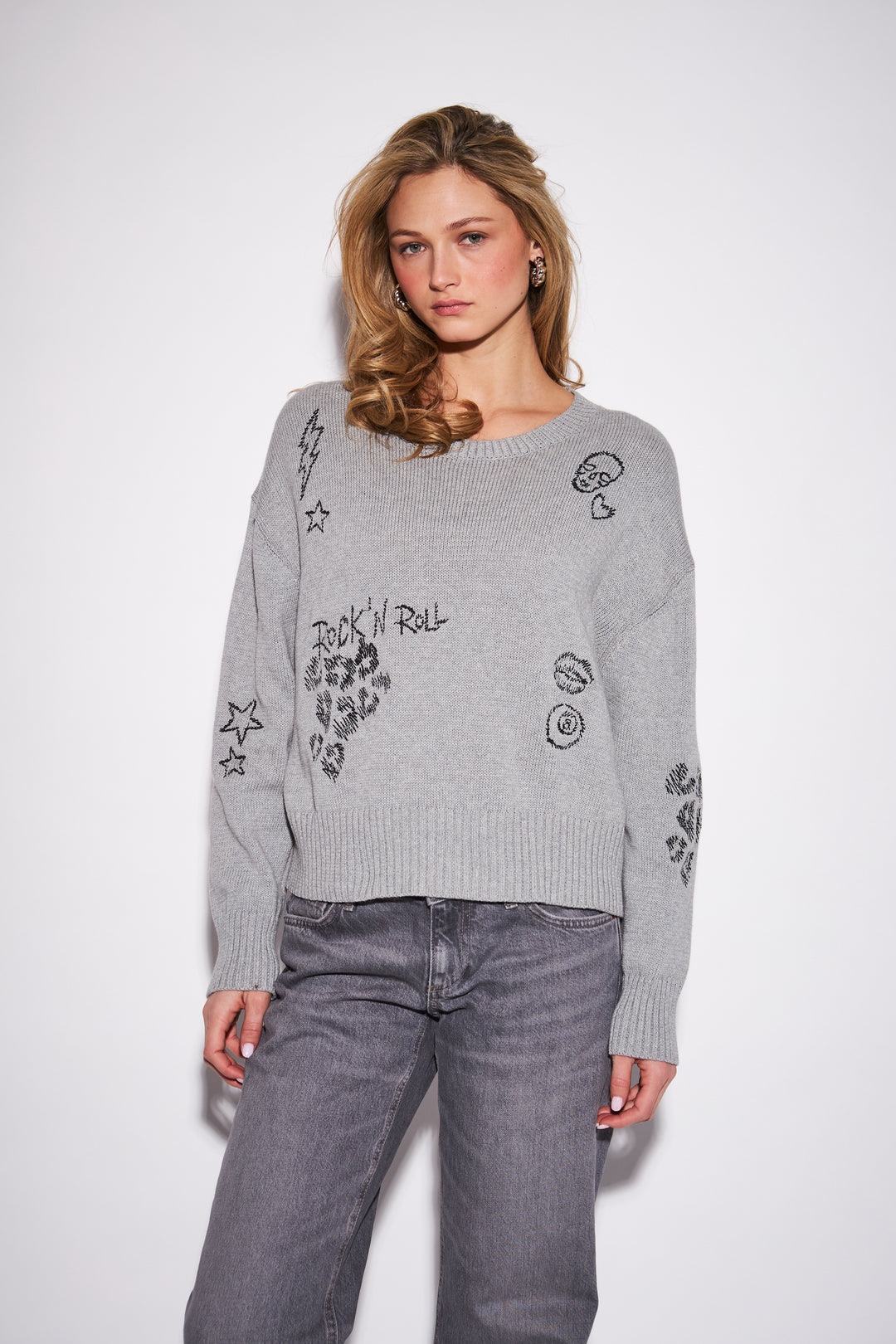 EVERLEY CREWNECK SKULL SWEATER (ROCKING SHADOW) - JOHN+JENN